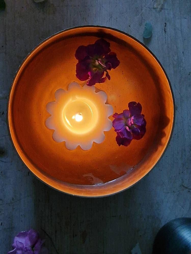 Beautiful hammered bowl with hand poured scented floating tealights - thepurehaven