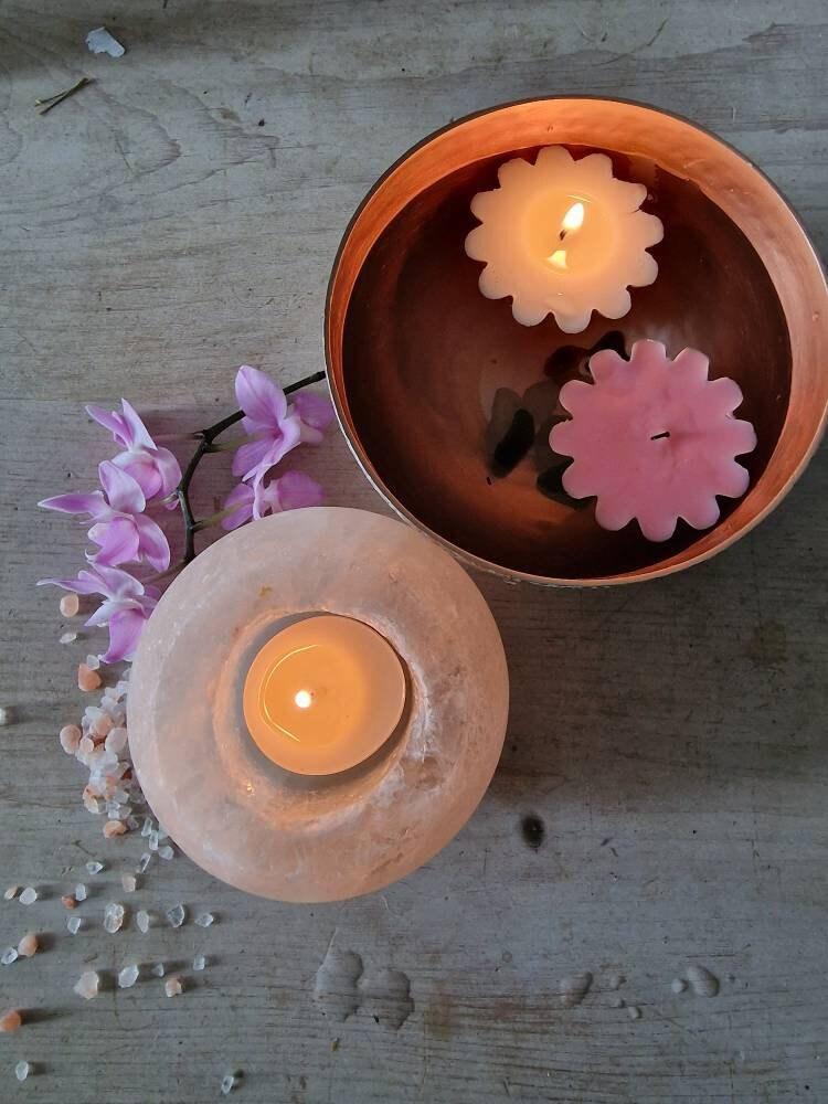 Beautiful hammered bowl with hand poured scented floating tealights - thepurehaven