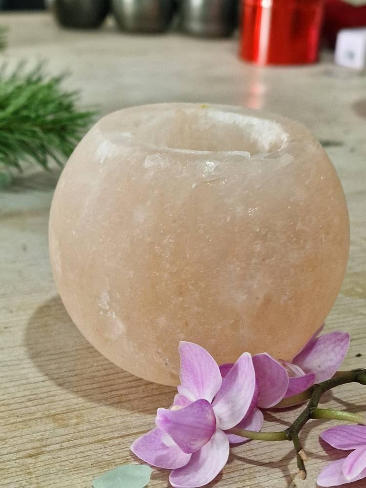 Himalayan sea salt holder with hand poured scented tealights - thepurehaven